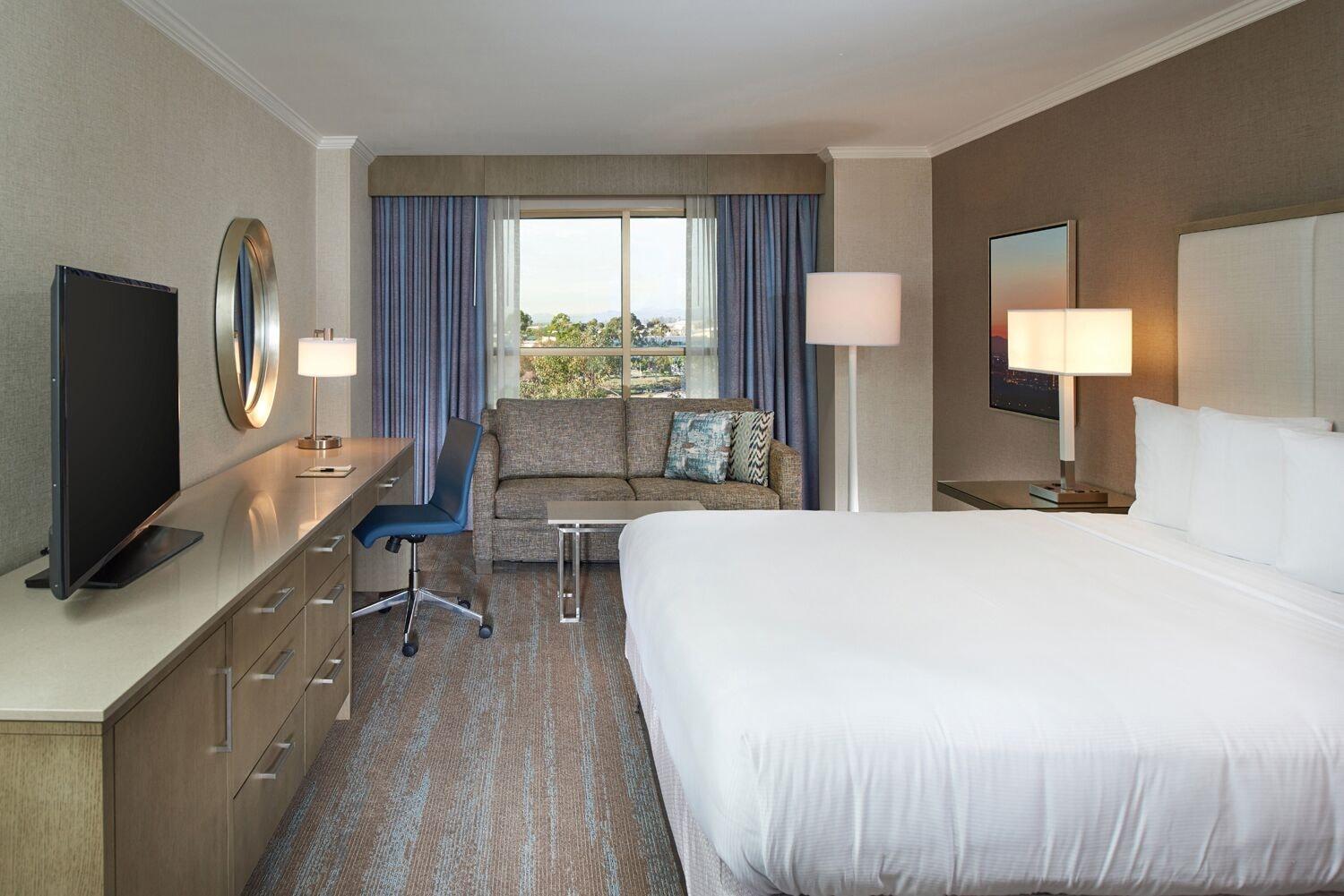 Doubletree By Hilton Spectrum 3*