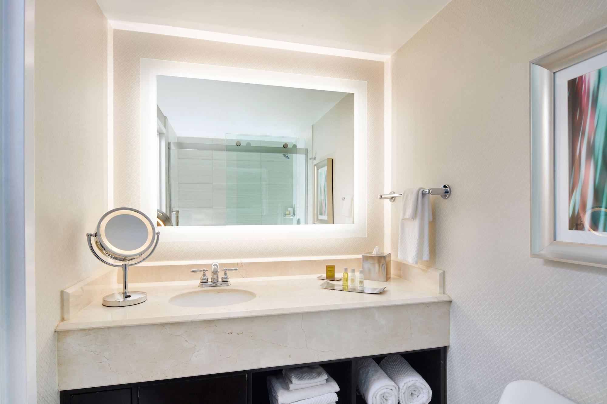 Hotel Doubletree By Hilton Spectrum Irvine