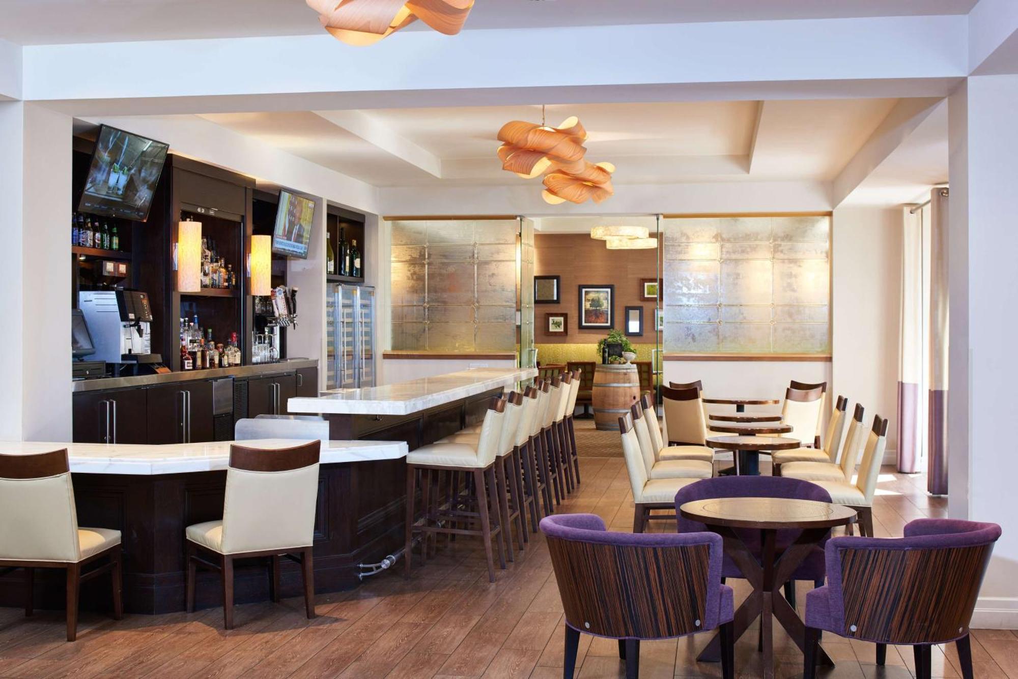 Doubletree By Hilton Spectrum Hotel Irvine