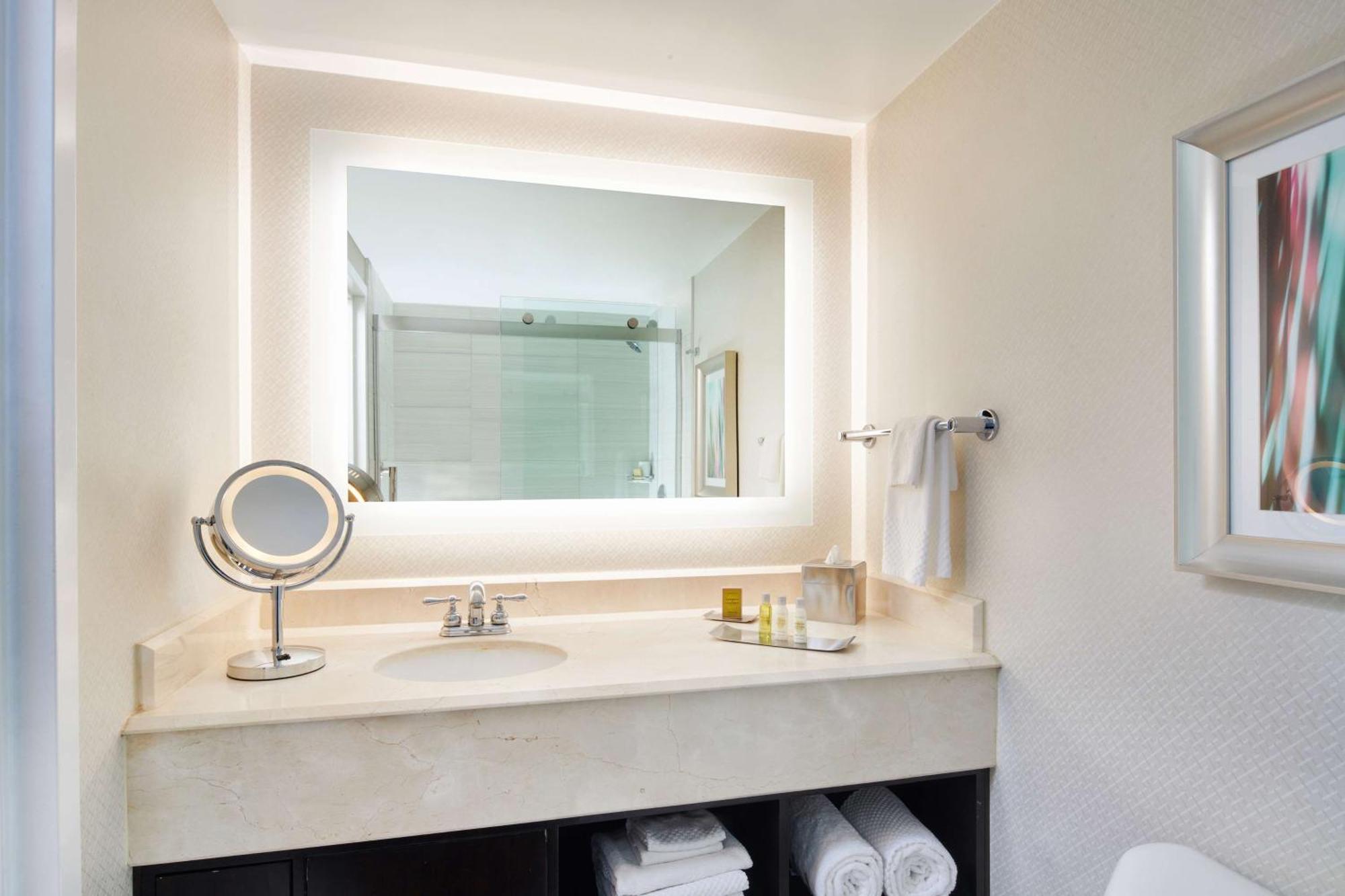 Hotel Doubletree By Hilton Spectrum Irvine