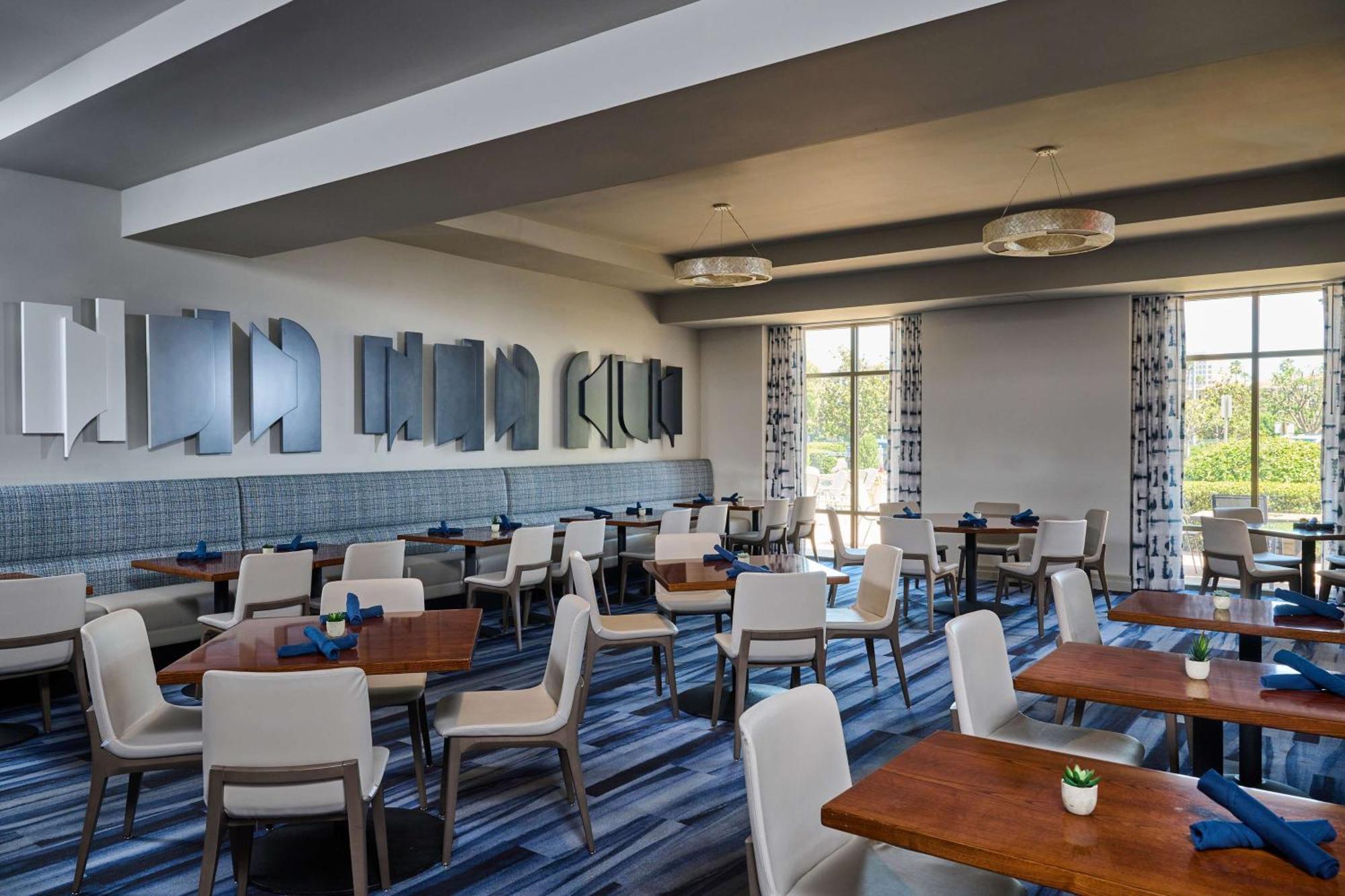 Hotel Doubletree By Hilton Spectrum 3*