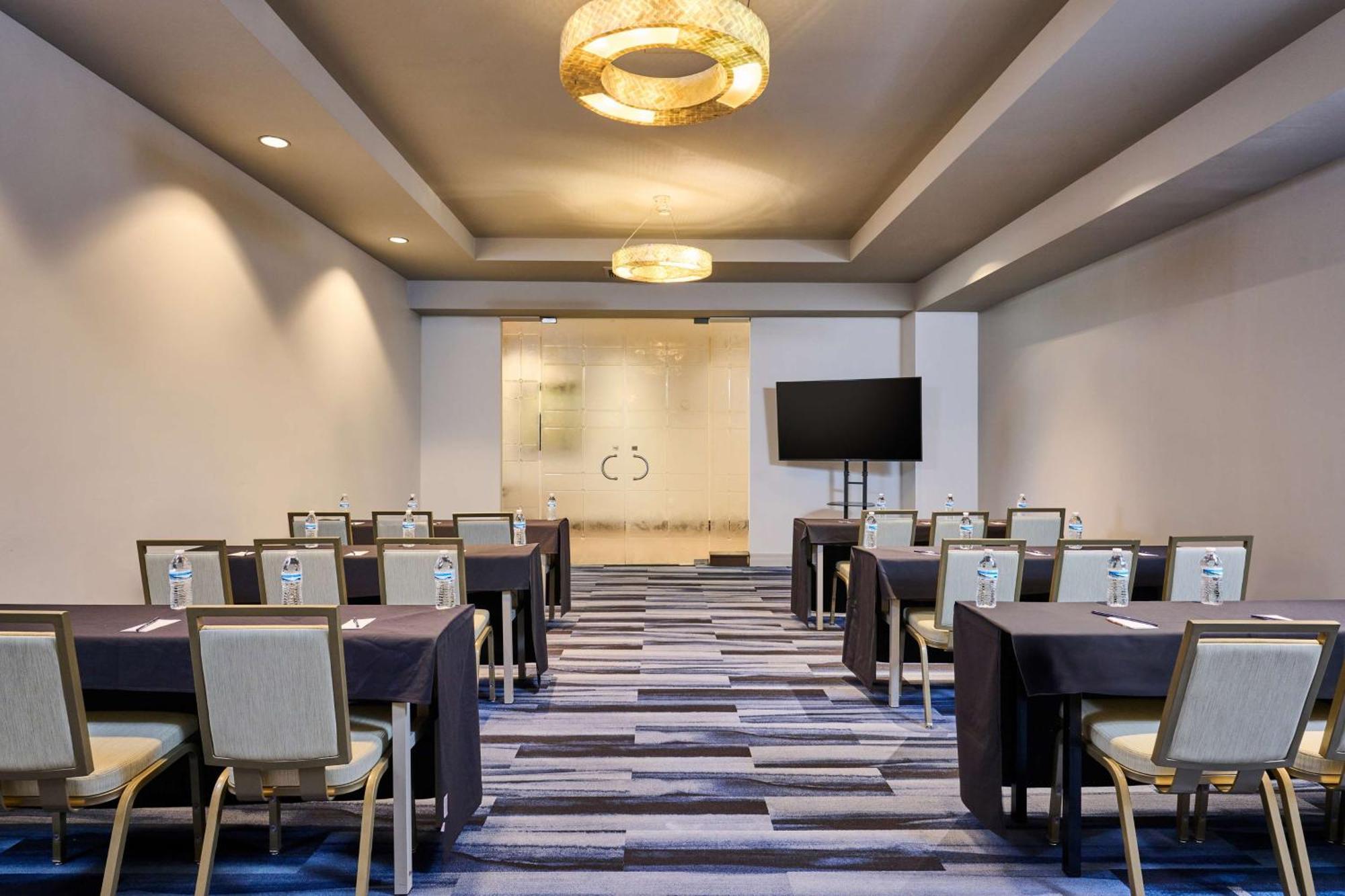 Hotel Doubletree By Hilton Spectrum Irvine
