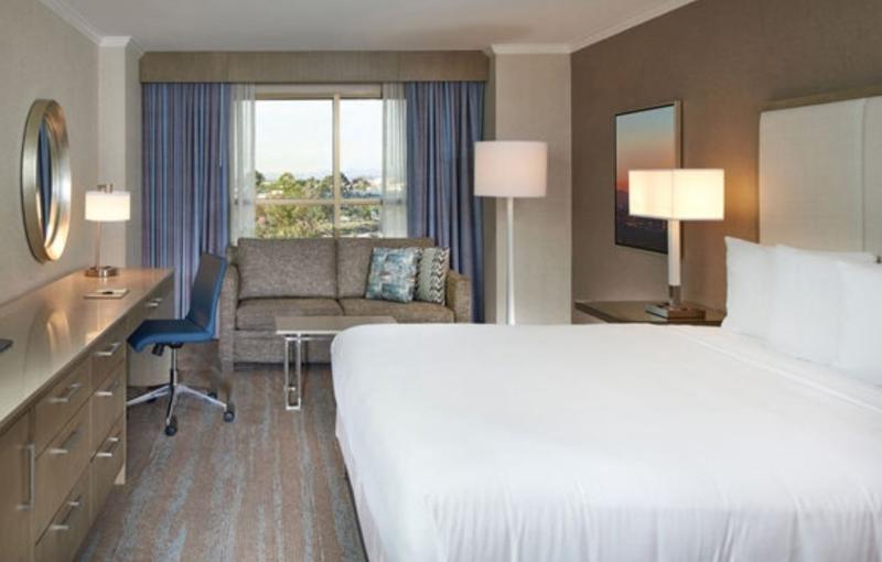 Doubletree By Hilton Spectrum Hotel 3*